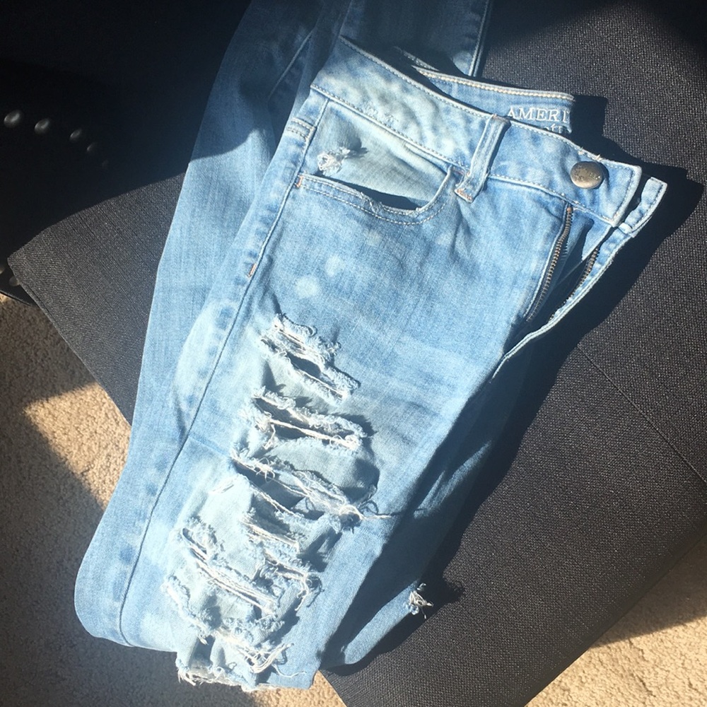 American eagle high rise jeggings, light wash